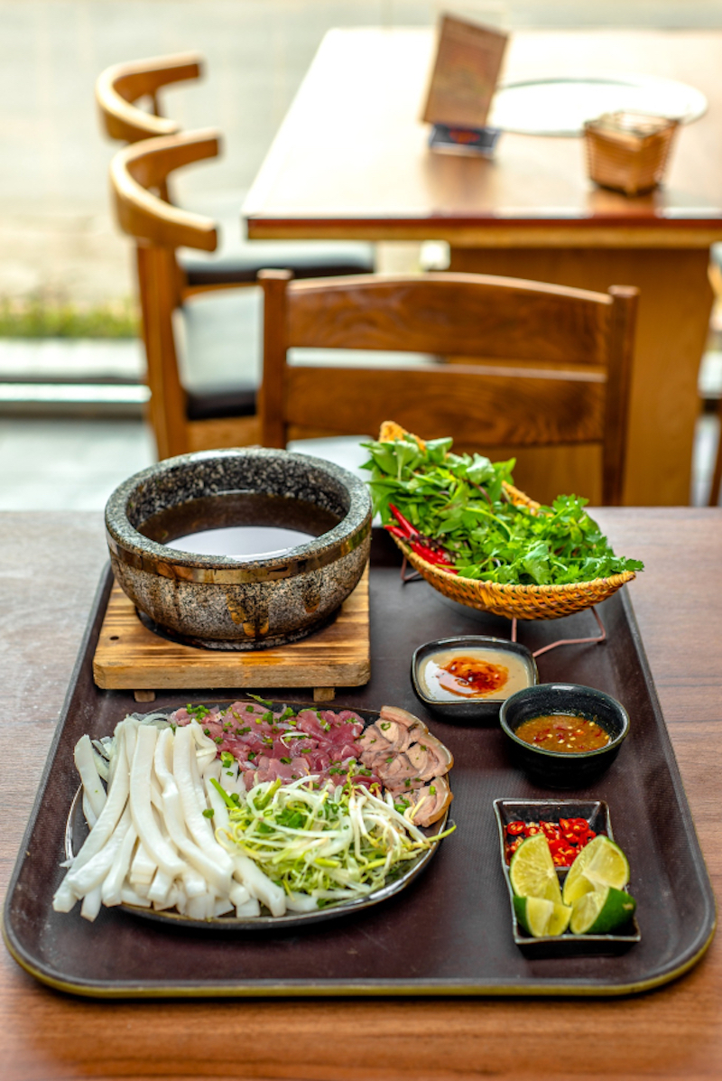 Những quán phở bát đá khiến bạn ăn một lần liền nhớ mãi 8