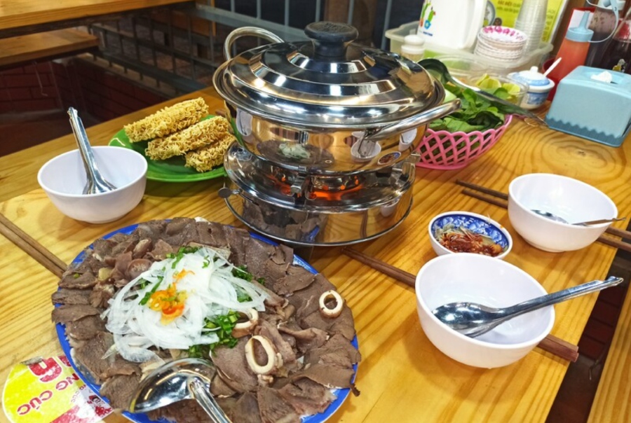 Phở Hồng Cúc với những món ngon khiến bao thực khách xao xuyến 4