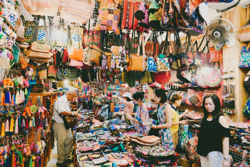 Review chợ Pratunam nhộn nhịp và sầm uất nhất Bangkok 2