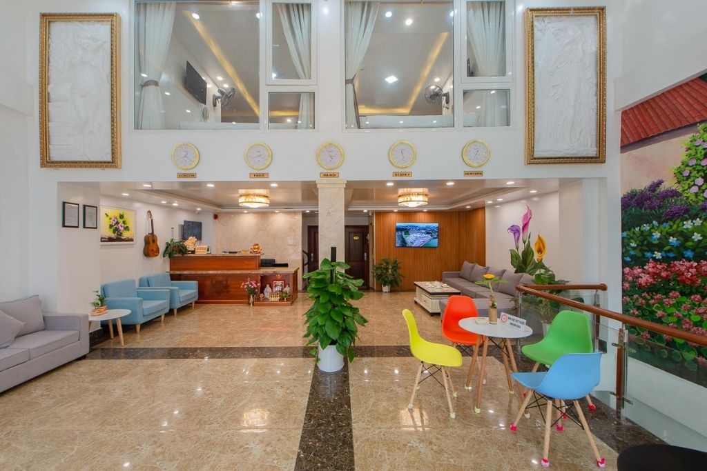Tận hưởng hương sắc của Pho Hoa Hotel ở giữa lòng thành phố 8