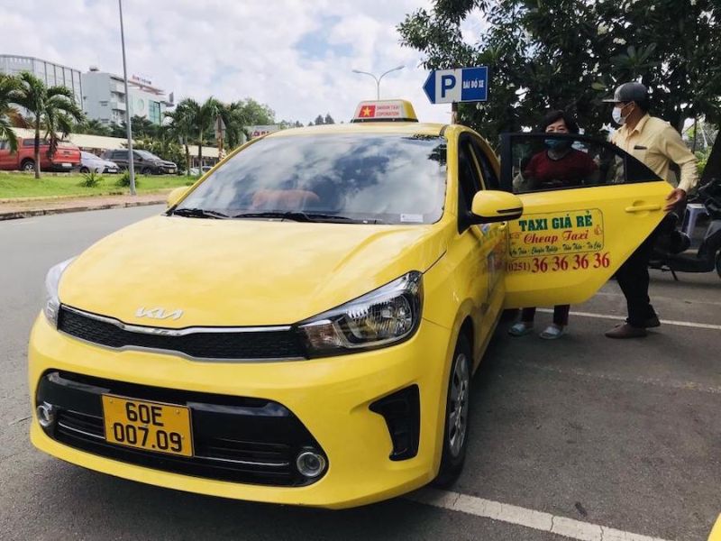 Top 7+ hãng taxi Long Khánh giá rẻ hoạt động 24/7 5