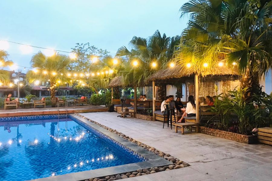 The Banana Tree Hostel Kitchen Bar, tụ điểm vui chơi quên lối về tại