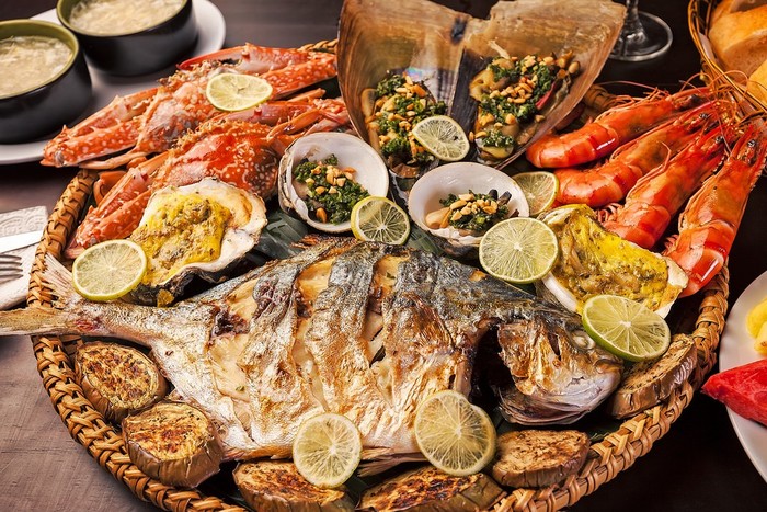Đến Nha Trang là phải ăn sạch hải sản Nha Trang ngon nức tiếng
