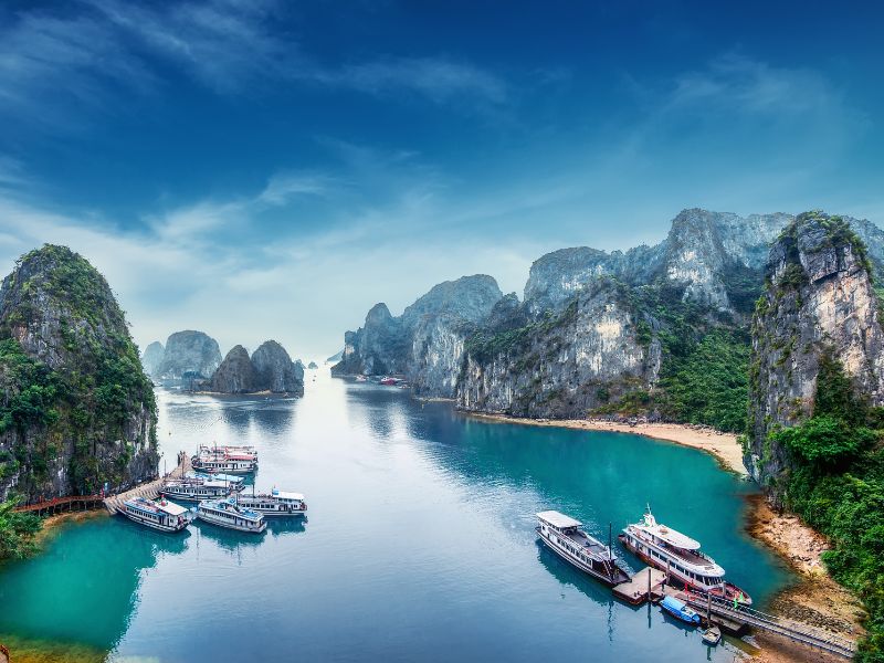 Top 10+ địa điểm du lịch Quảng Ninh tuyệt đẹp nhất định phải đi