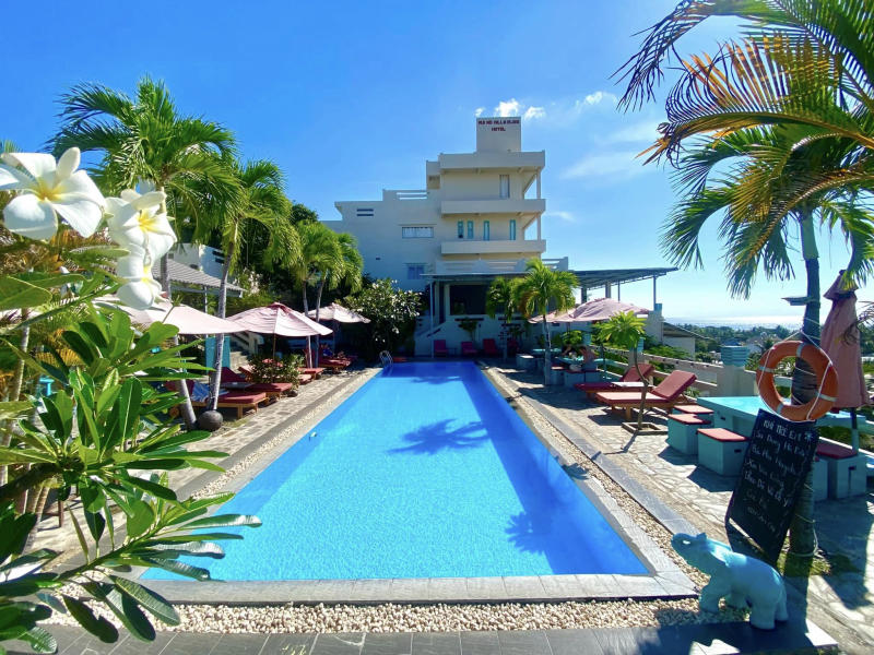 Top 8 khách sạn Mũi Né gần biển đáng trải nghiệm nhất 2023 3