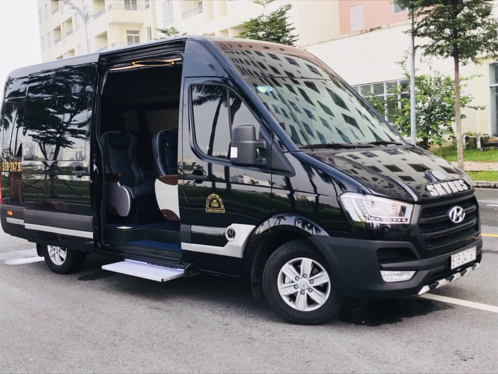Top nhà xe limousine TP HCM đi Bình Phước chất lượng 3