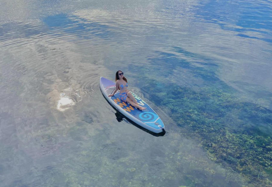 Trải nghiệm Chèo SUP trên Đảo Phú Quý với mặt biển trong xanh như ngọc 2