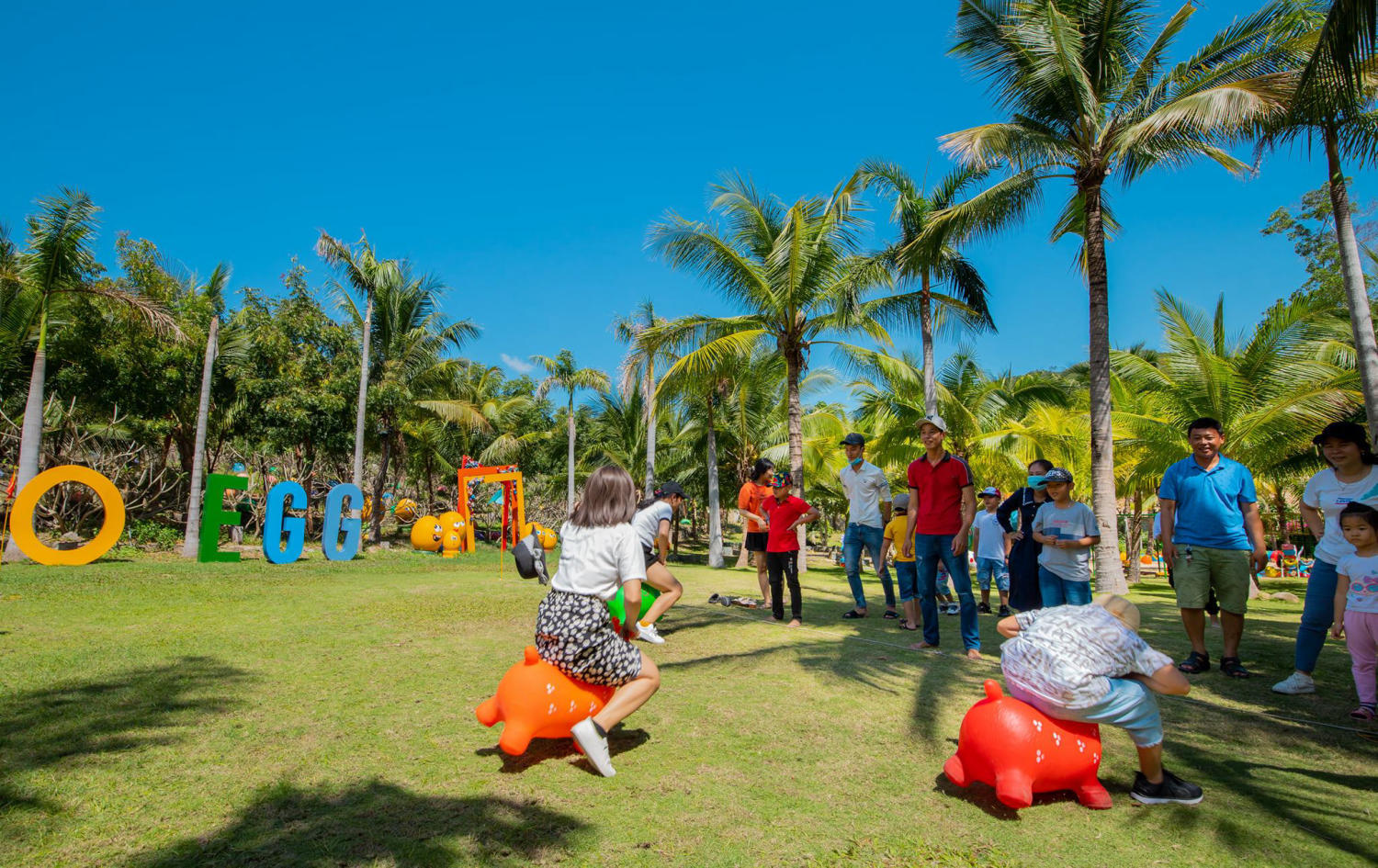 Trải nghiệm ngâm bùn nóng tại khu du lịch Trăm Trứng Nha Trang 6