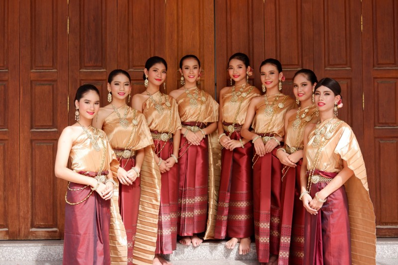Chiêm ngưỡng trang phục truyền thống Thái Lan cực ấn tượng 12
