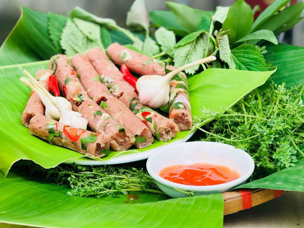 Về Hạ Long nhớ mua nem chua, nem chạo Quảng Yên đặc sản Quảng Ninh