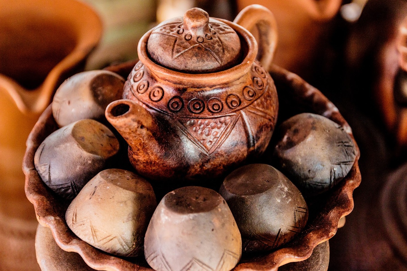 Về làng gốm bàu trúc khám phá nghệ thuật làm gốm không cần bàn xoay