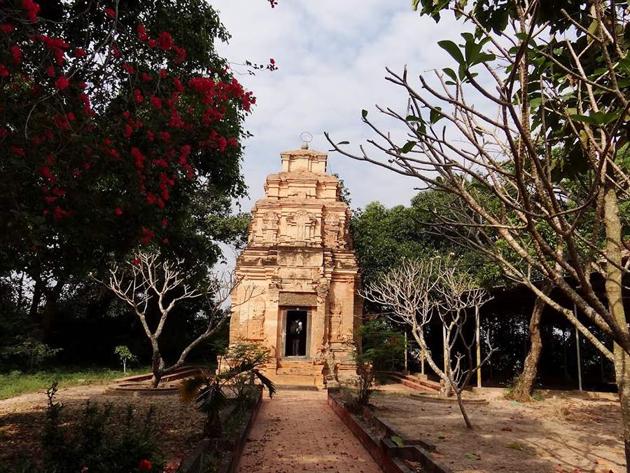 Viếng thăm tháp cổ Bình Thạnh hơn nghìn năm tuổi ở Tây Ninh 6