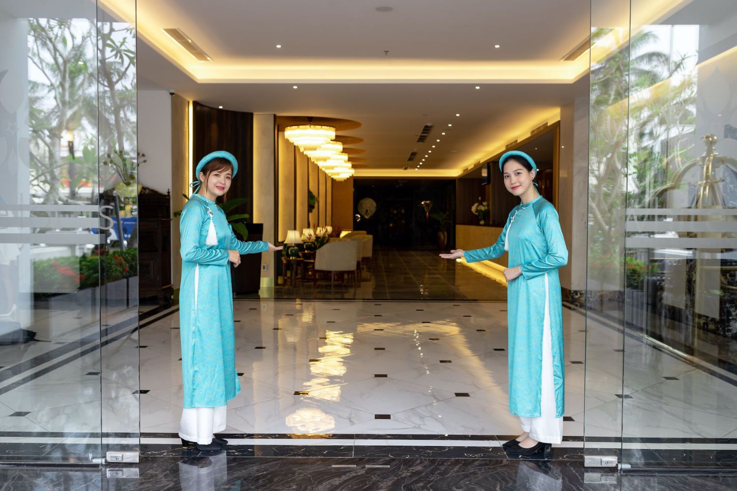 White Lotus Hotel Huế mang những nét kiến trúc đậm phong cách cung đình 2