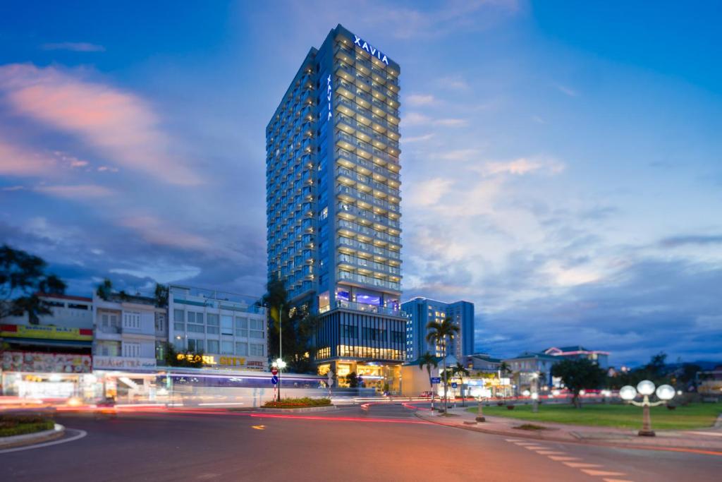 Xavia Hotel - Khách sạn 4 sao sở hữu view bao trọn vịnh Nha Trang 3