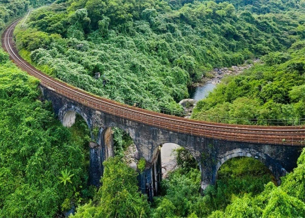 Xem ngay cách di chuyển đến Quảng Bình từ Đà Nẵng thuận tiện nhất