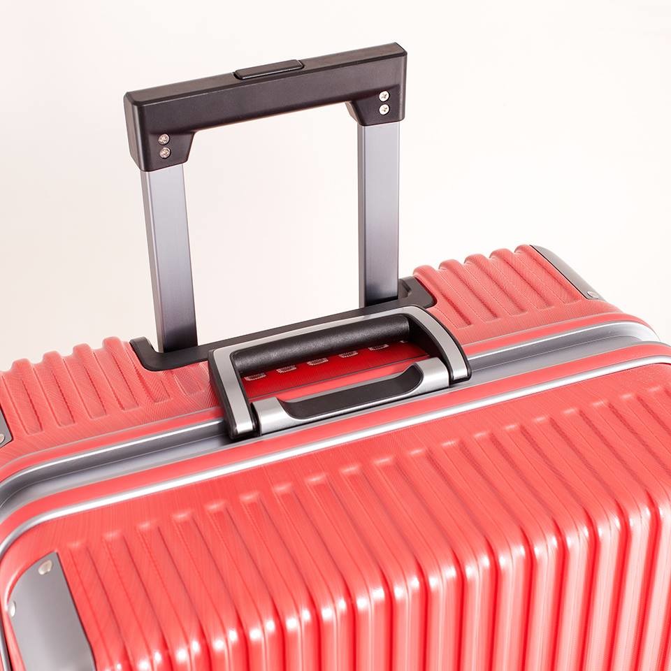 4 yếu tố cần chú ý nếu không muốn mua phải vali 2