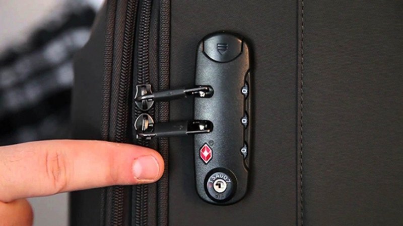 Làm cách nào mở khóa số TSA trên vali khi quên mật khẩu? 2