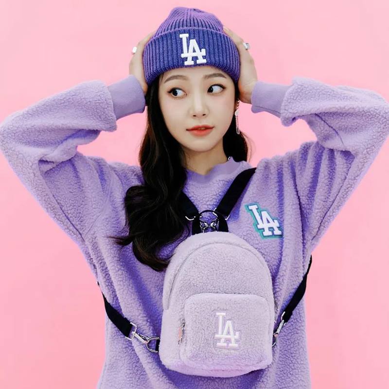 Balo MLB với vẻ đẹp thể thao năng động thu hút sự chú ý của người dùng 4