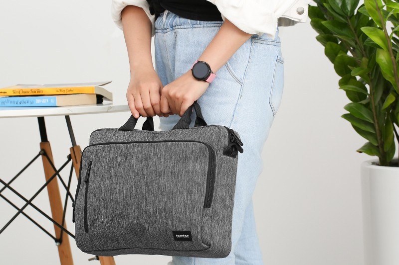 Các mẫu túi xách laptop có thiết kế ấn tượng lại đảm bảo an toàn cho thiết bị 2