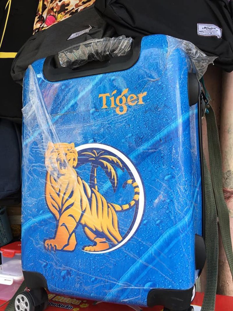 Có vali kéo tiger, bạn chắc chắn sẽ trở thành tâm điểm thu hút mọi người 3