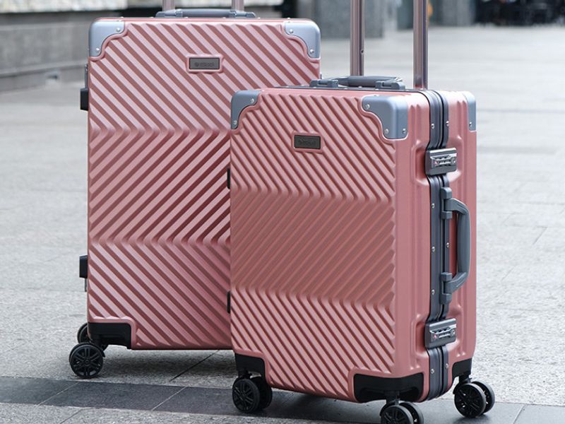 Gọi tên các mẫu vali xách tay 7kg với thiết kế bắt mắt thu hút người dùng 8
