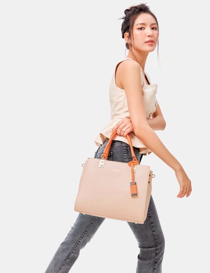 Gợi ý 10 mẫu túi da công sở bền đẹp, cao cấp dành cho quý cô hiện đại 2