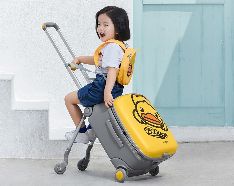 Những mẫu vali có ghế ngồi cho bé bạn có thể lựa chọn 2