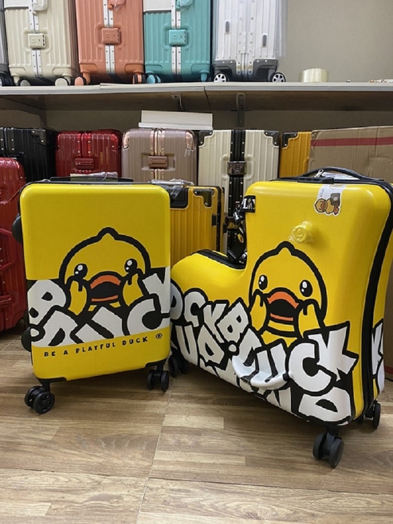 Những mẫu vali có ghế ngồi cho bé bạn có thể lựa chọn 4