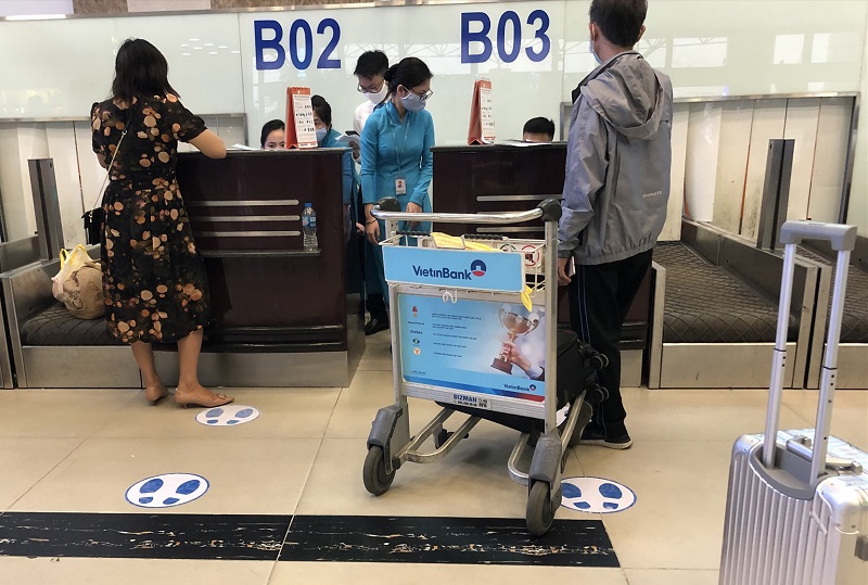 Quầy check in Vietjet, Pacific Airlines và Vietravel Airlines tại sân bay Tân Sơn Nhất và Nội Bài 9