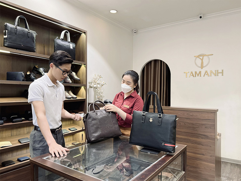 Kinh nghiệm chọn mua túi da bò cao cấp dành cho phái mạnh 5