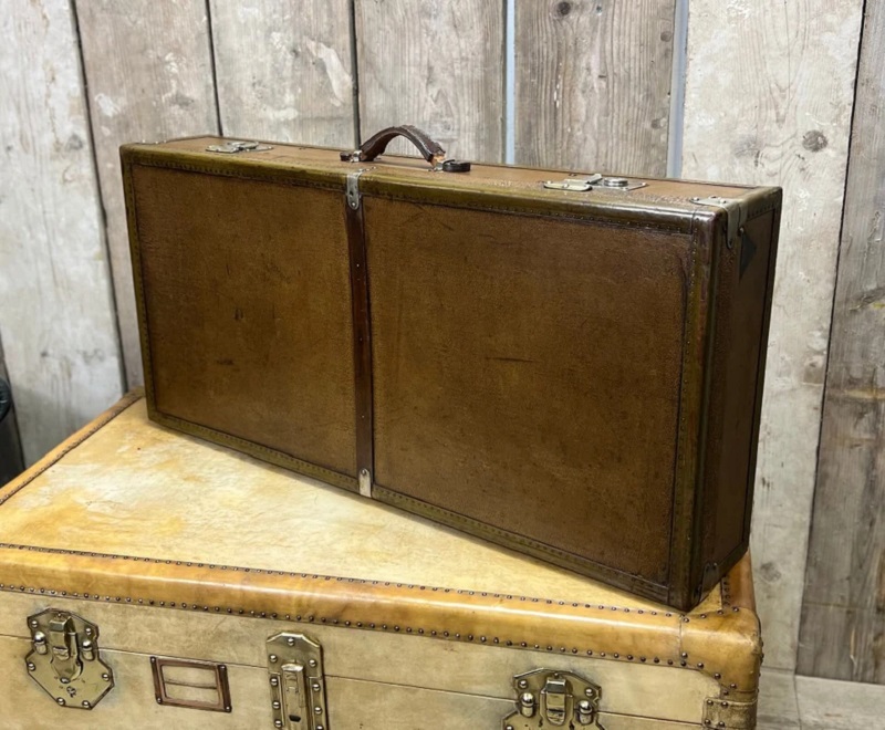 Top 8 vali gỗ mang phong cách cổ điển sang trọng 5