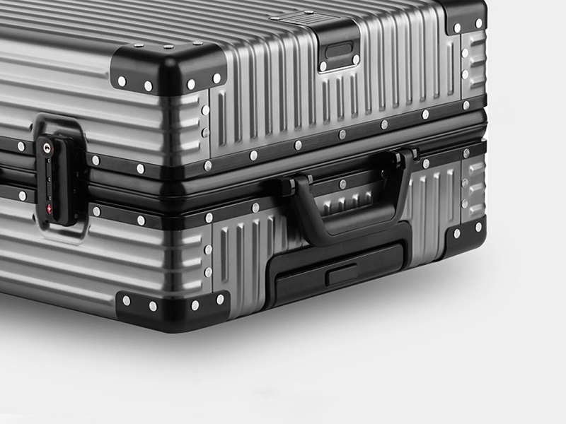 Đánh giá chất lượng vali Hosana, ưu và nhược điểm của sản phẩm 8