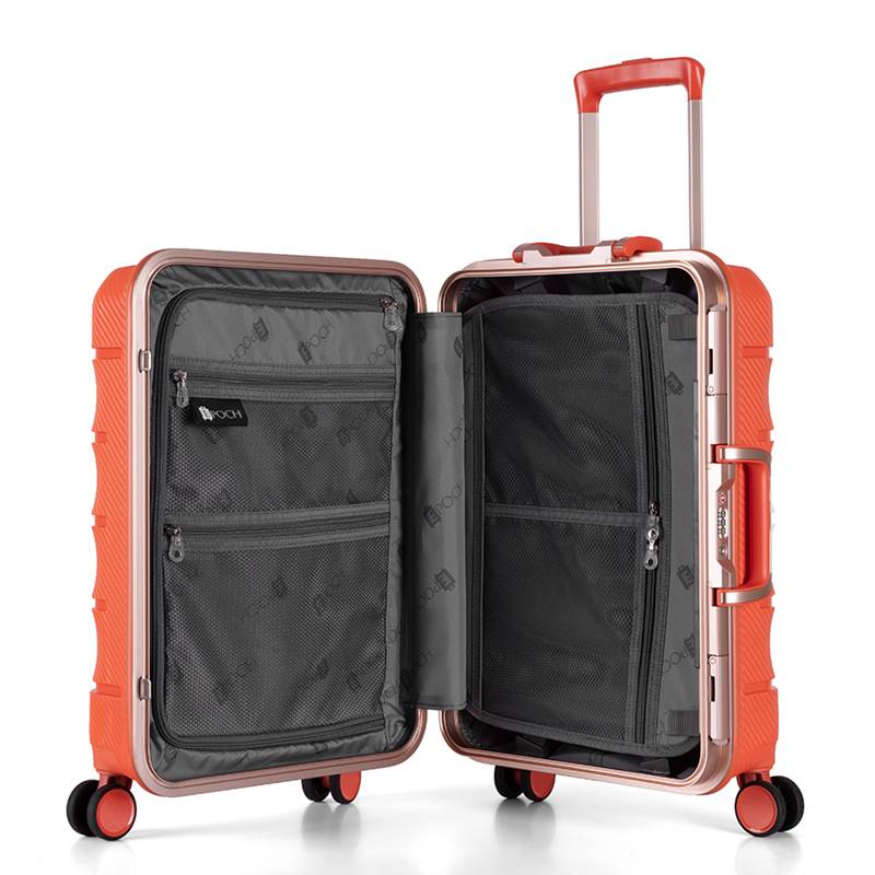 Top 3 mẫu vali màu cam cá tính, nổi bật dành cho tín đồ thời trang 9