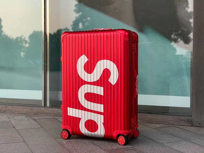 Vali Supreme fake là gì, có nên mua loại vali này không 6