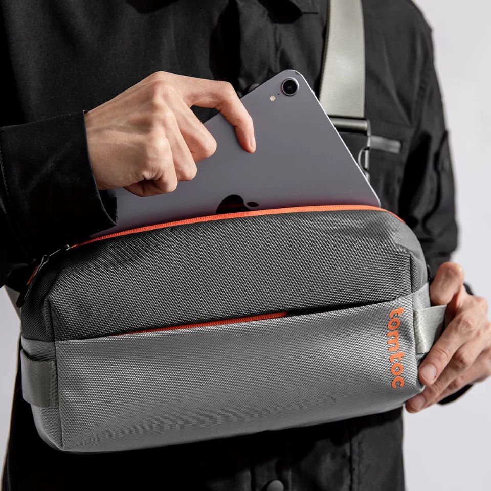 Túi Xách Tomtoc H02-A04G02 Lightweigh Codura Sling Bag S Gray